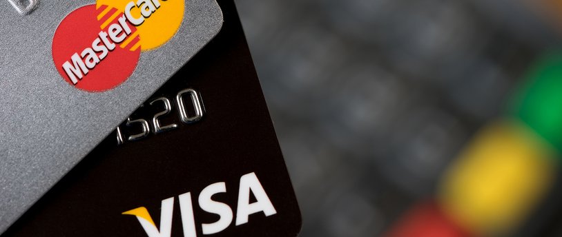 В странах ближнего зарубежья вырос спрос на карты Visa и Mastercard
